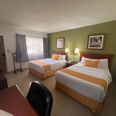 Quality Inn Ciudad Obregón Екстериор снимка