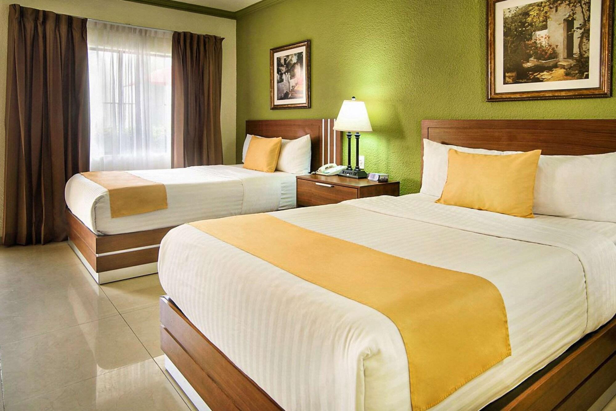 Quality Inn Ciudad Obregón Екстериор снимка