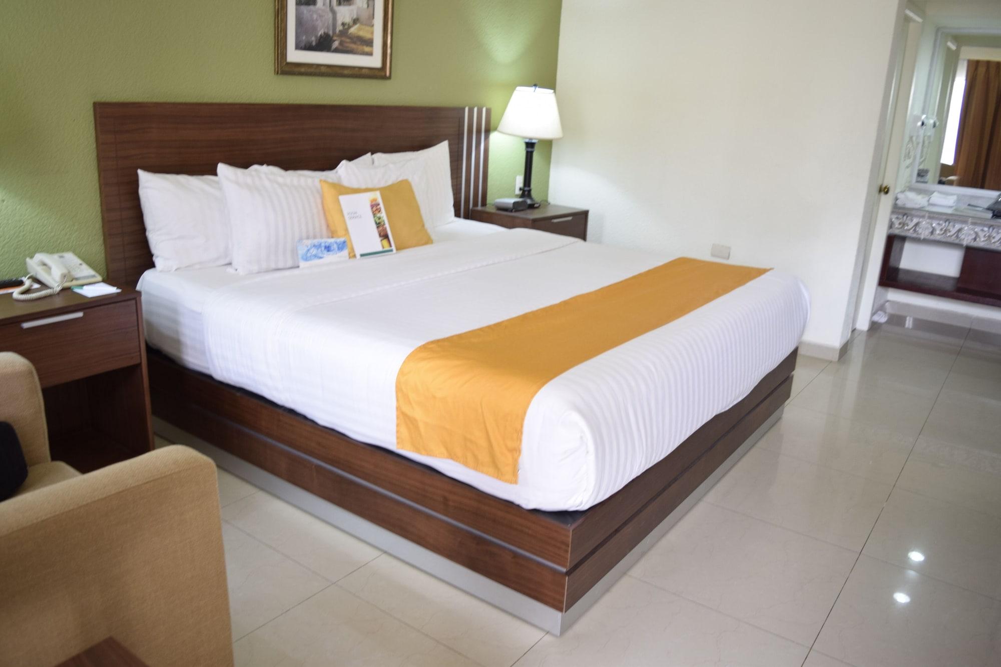 Quality Inn Ciudad Obregón Екстериор снимка