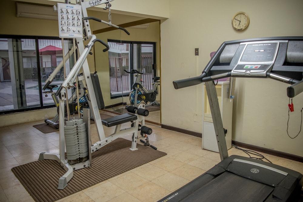 Quality Inn Ciudad Obregón Екстериор снимка