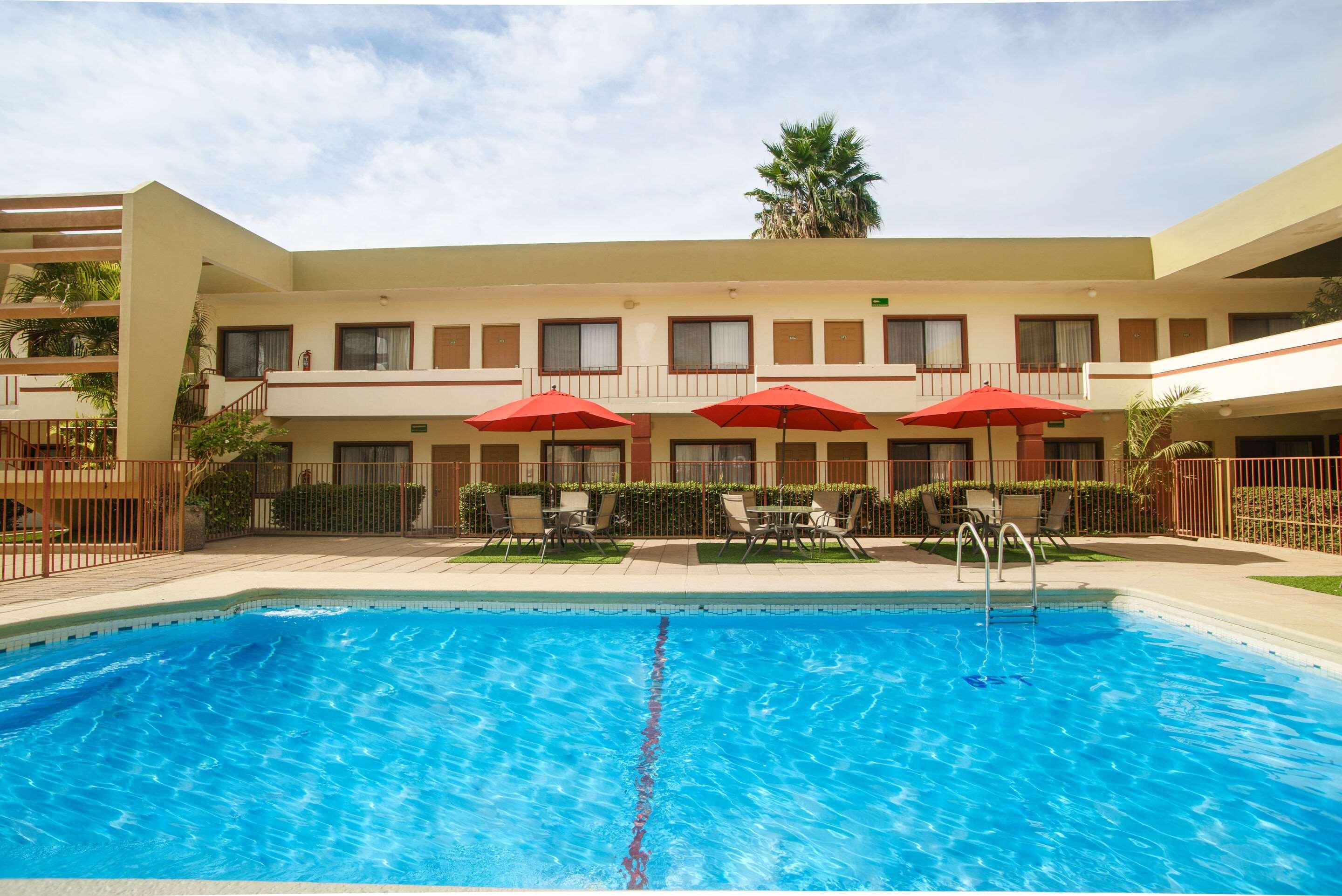 Quality Inn Ciudad Obregón Екстериор снимка