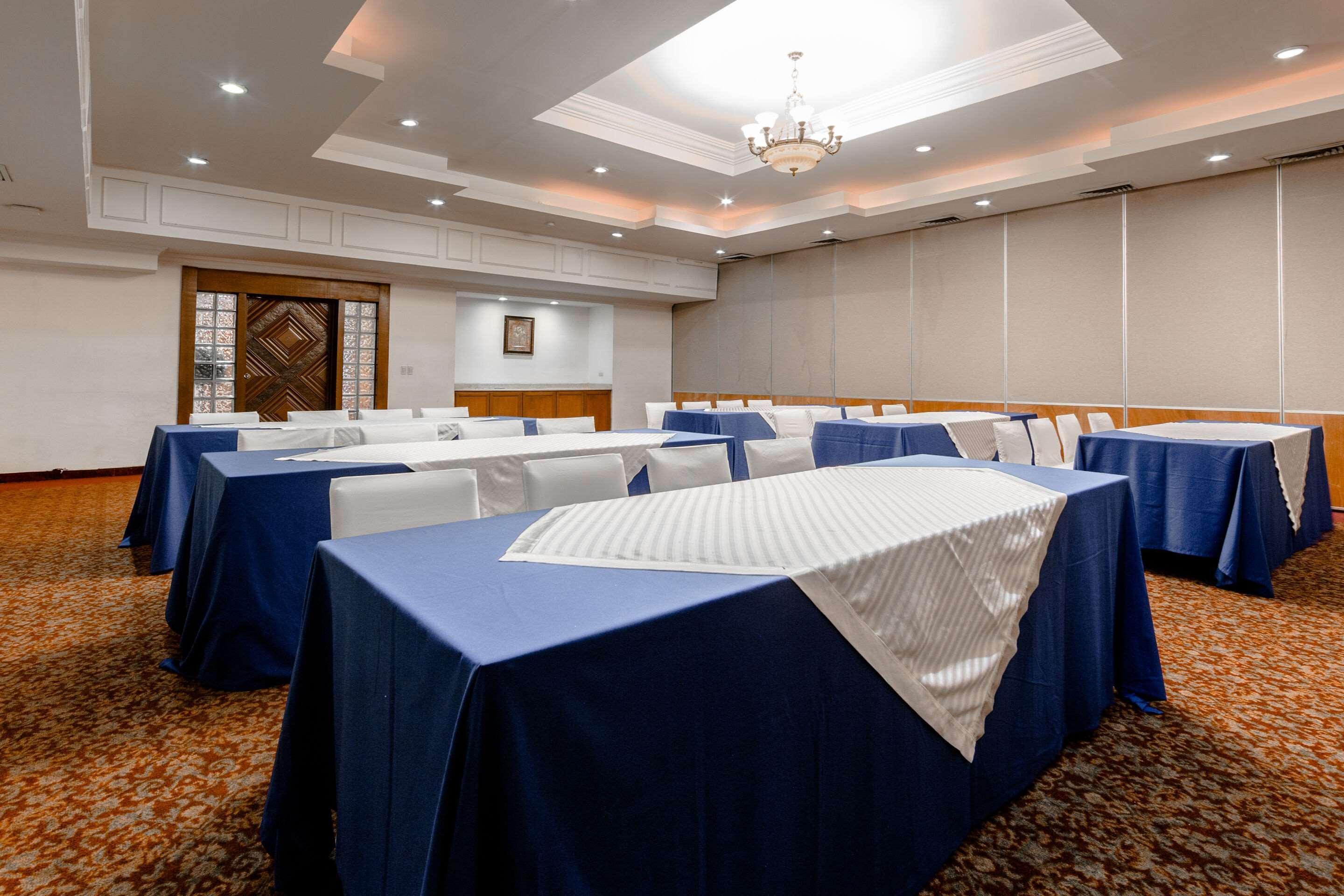 Quality Inn Ciudad Obregón Екстериор снимка