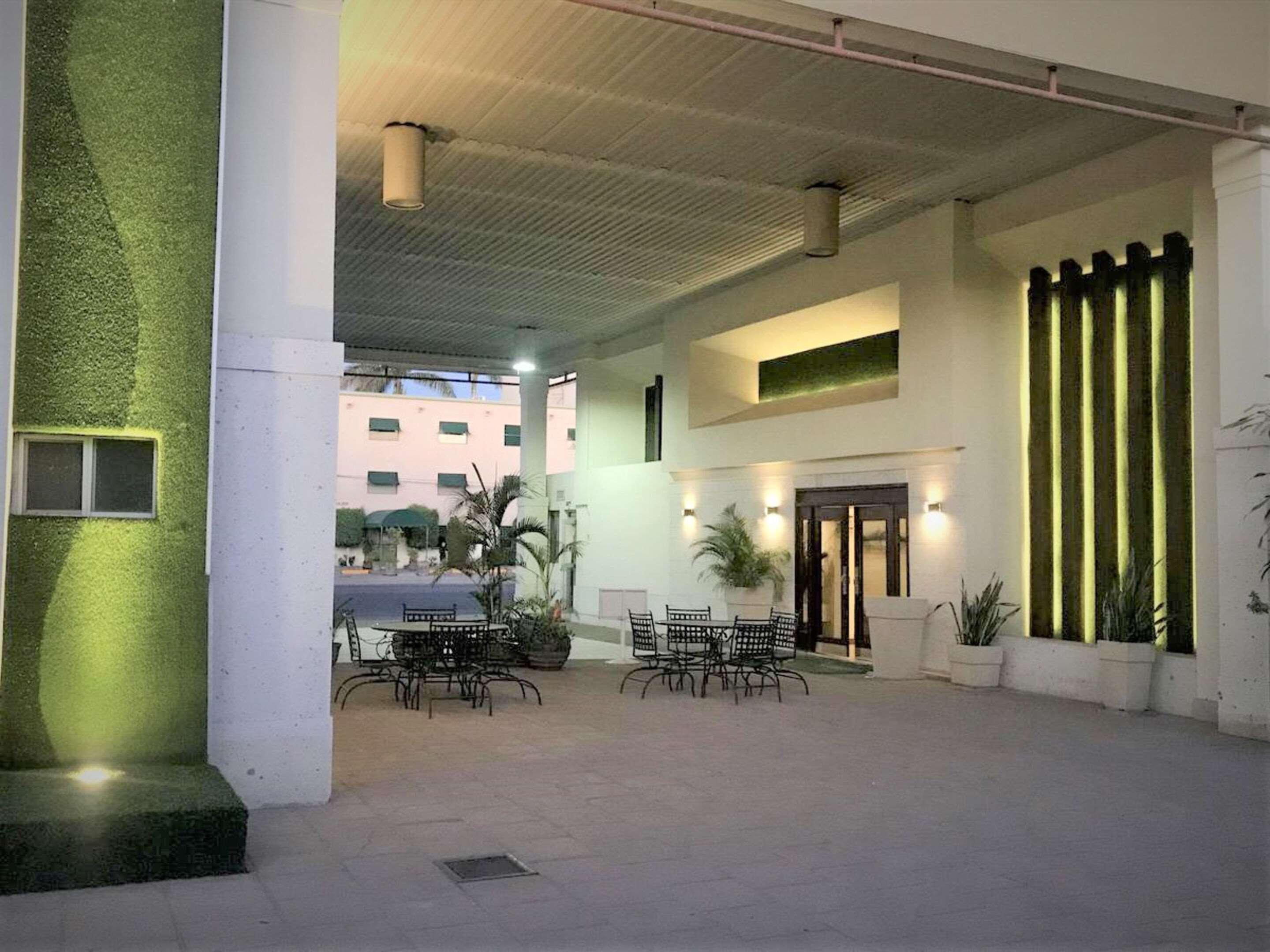 Quality Inn Ciudad Obregón Екстериор снимка
