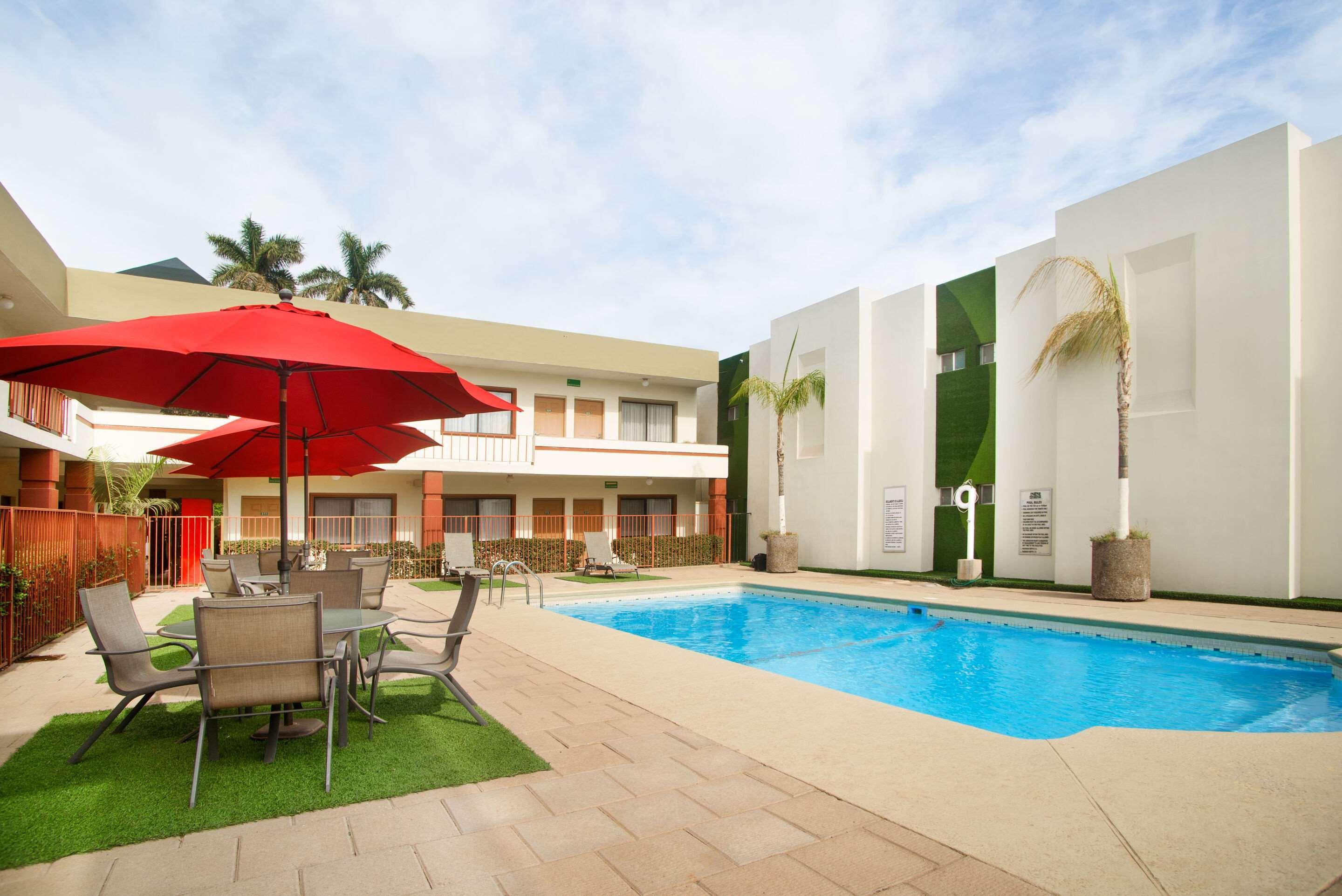Quality Inn Ciudad Obregón Екстериор снимка