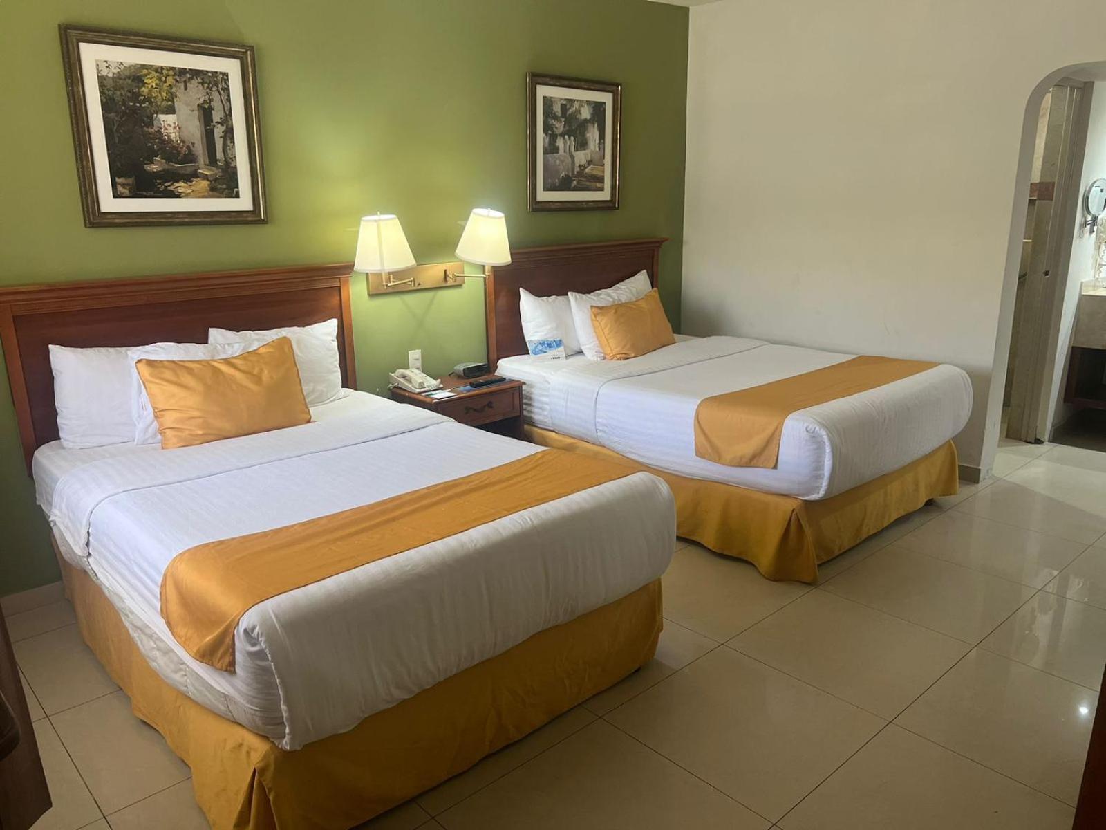 Quality Inn Ciudad Obregón Екстериор снимка