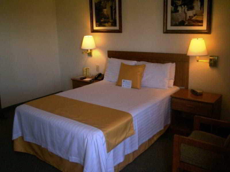 Quality Inn Ciudad Obregón Екстериор снимка